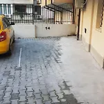 Joy Center & Free Parking * بورغاس