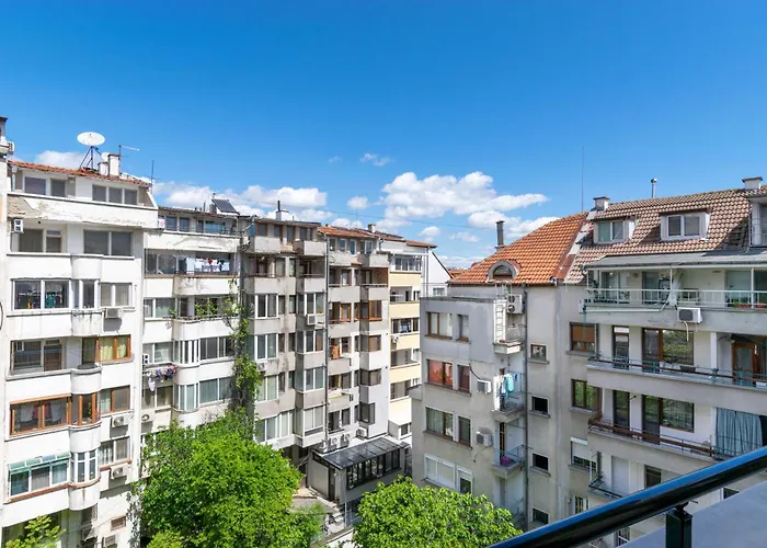 JOY Apartment private parking Burgas